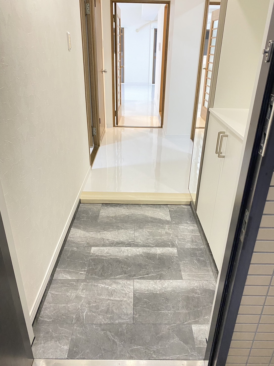 玄関リフォーム・施工後