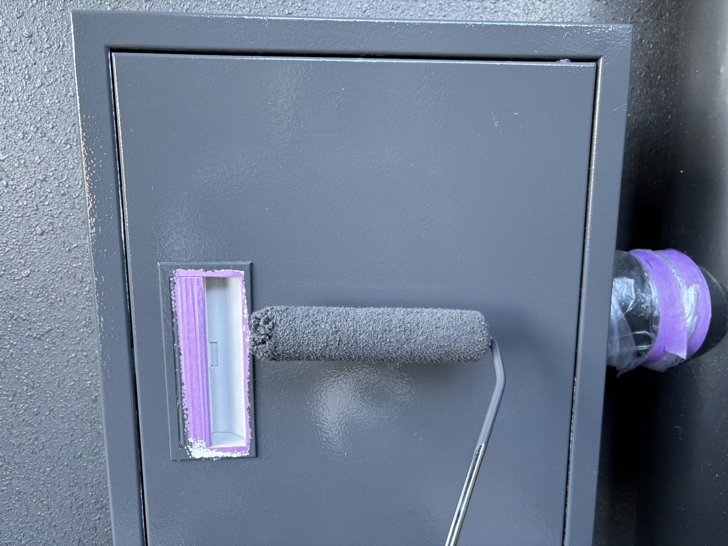 マンション共用部鉄部塗装工事・鉄部扉