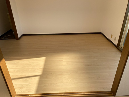 フロアタイル施工